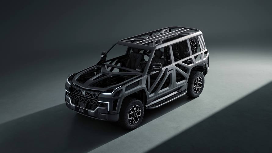 成都132仰望U8硬派越野的科技魅力，国能汽车对传统燃油车市场的冲击